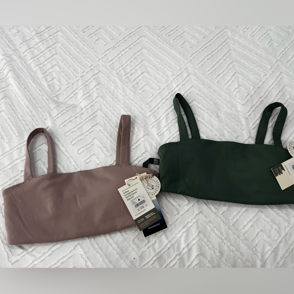 Vuori Evolve square neck bra (2 bras)